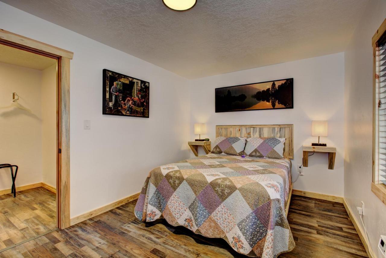 Alpine Lodge Hotel Cascade エクステリア 写真