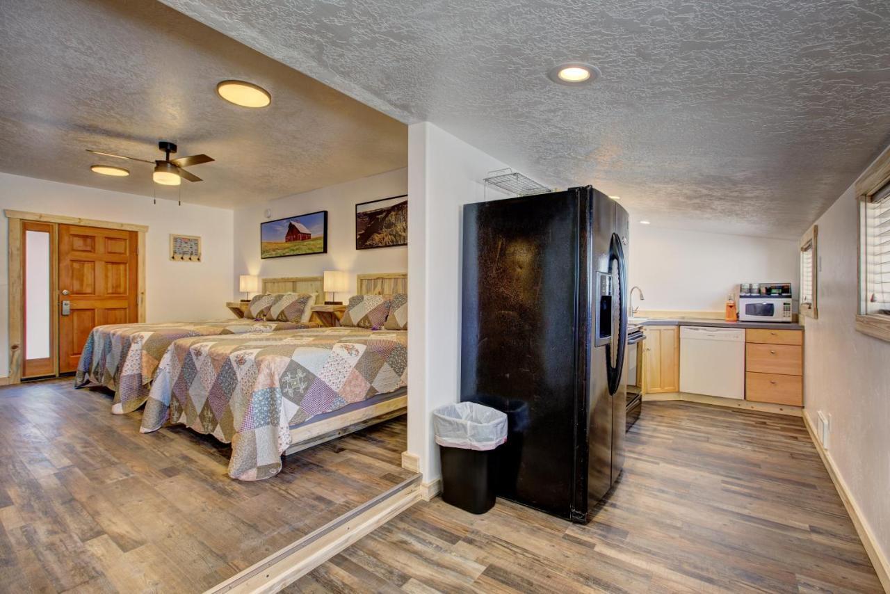 Alpine Lodge Hotel Cascade エクステリア 写真