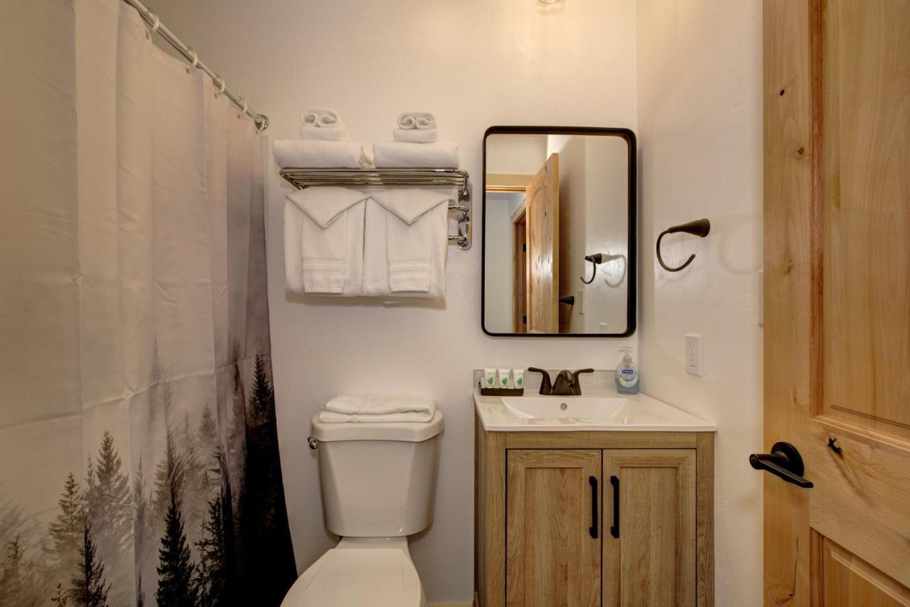 Alpine Lodge Hotel Cascade エクステリア 写真