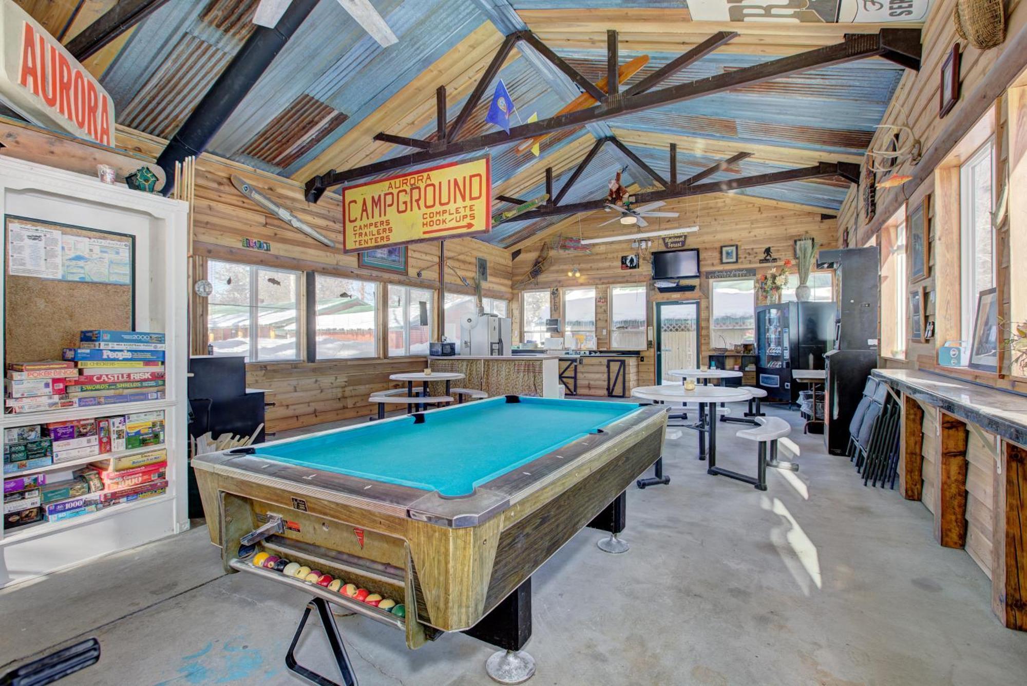Alpine Lodge Hotel Cascade エクステリア 写真